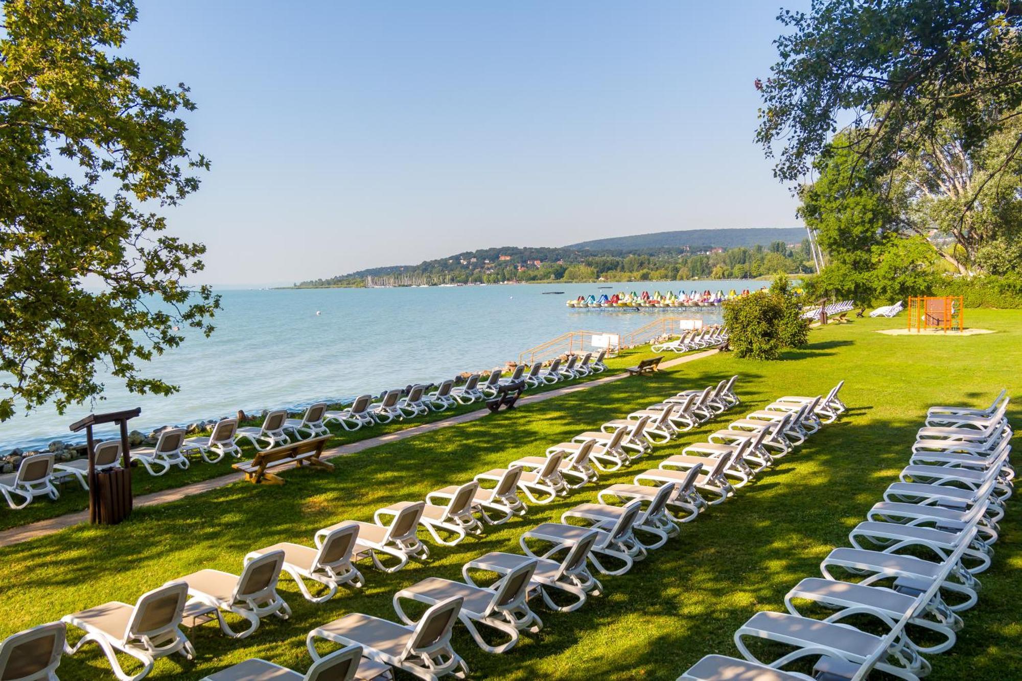 Hunguest Hotel Bal Resort Balatonalmadi Exterior photo